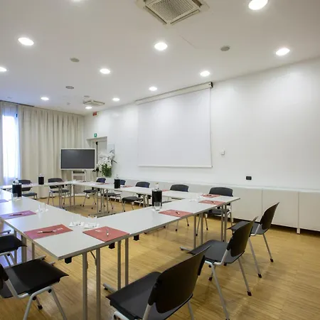 Euro Hotel 4*