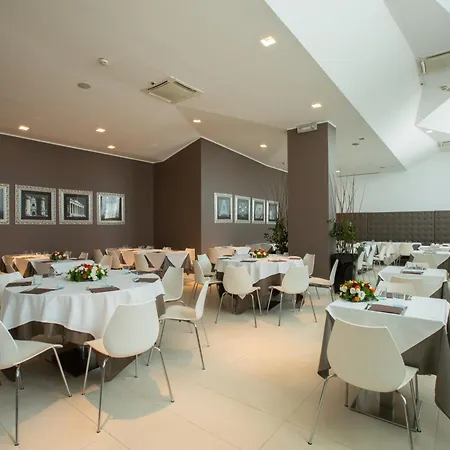 Euro Hotel 4*