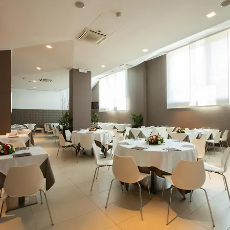 Euro Hotel 4*